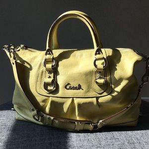 Authentic Coach shoulder bag